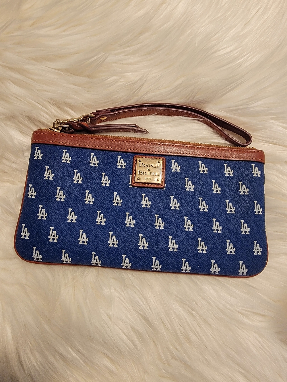 Rare Dooney & Bourke Wristlet MLB Dodger LA